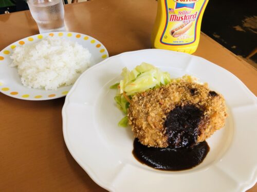 洋食屋Naganuma　ガーリックメンチカツ