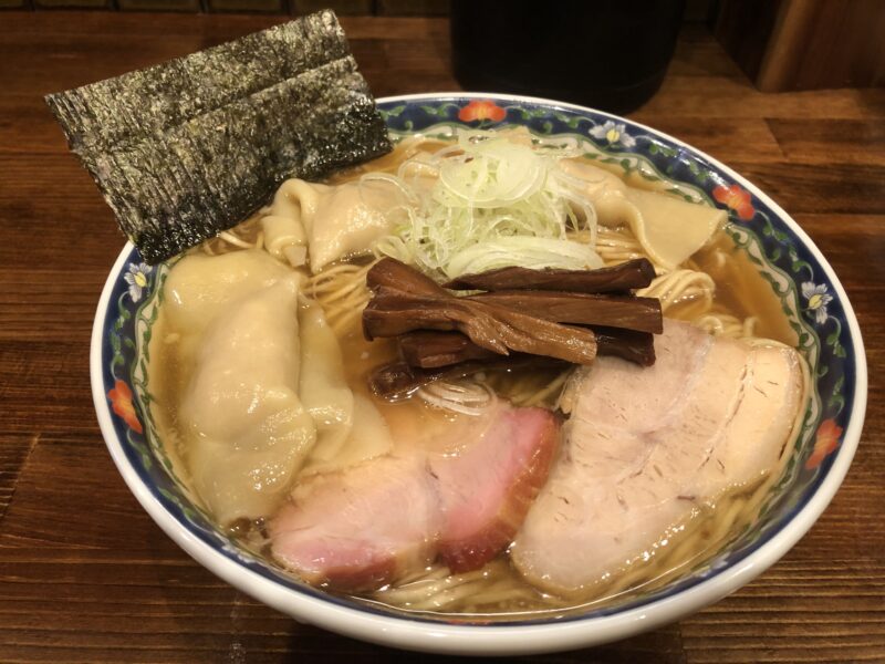 奈つやもちもち雲呑中華そば