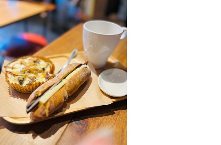 トーチドットベーカリー 午後