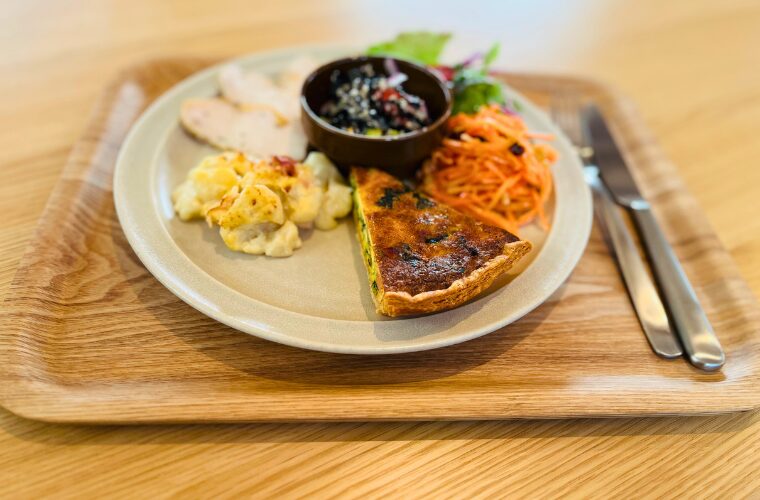 dish&table　キッシュプレート